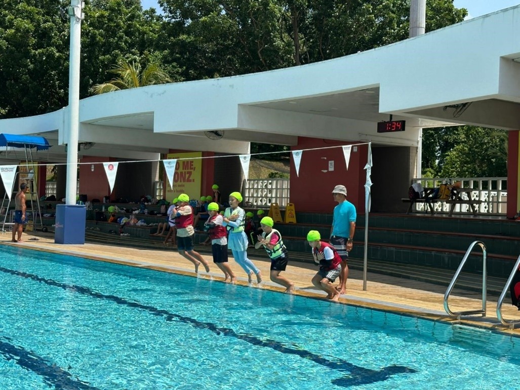 Our Primary 4 students building water confidence